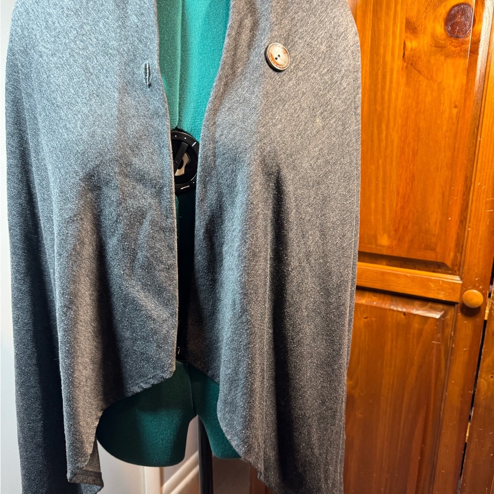 Bobeau One-Button Asymmetrical Wrap Cardigan- Size 1X - Picture 3 of 11